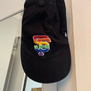San Francisco Giants Hat - Pride Edition
